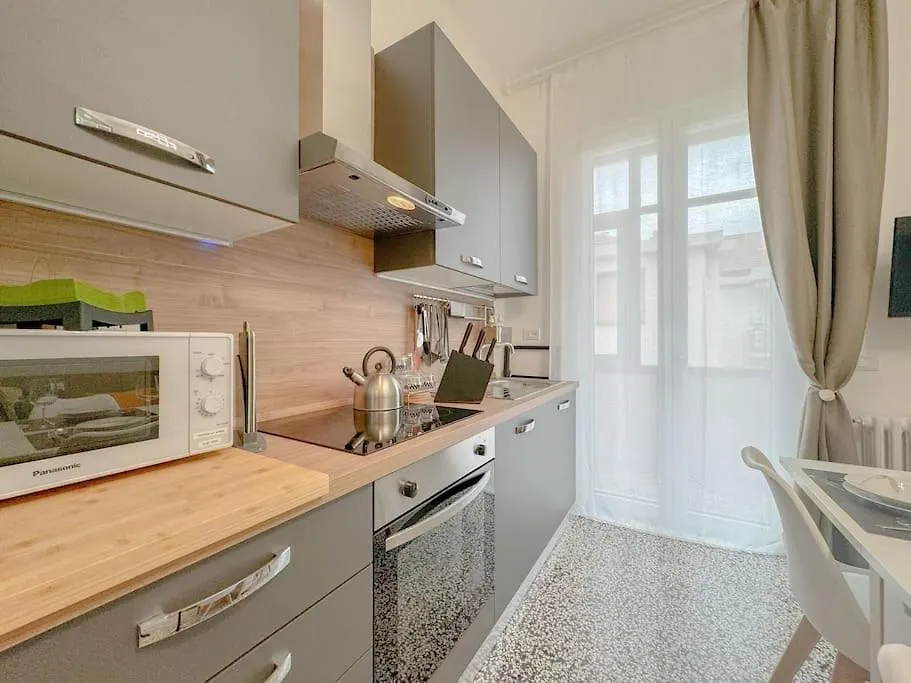 Luxury Suite Spiagge 100Mt - Porto 5' - Wifi Albisola Superiore