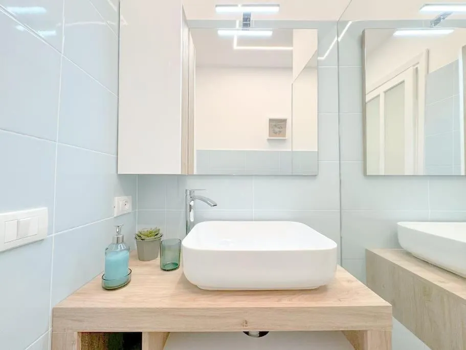 Apartment Luxury Suite Spiagge 100Mt - Porto 5' - Wifi Albisola Superiore